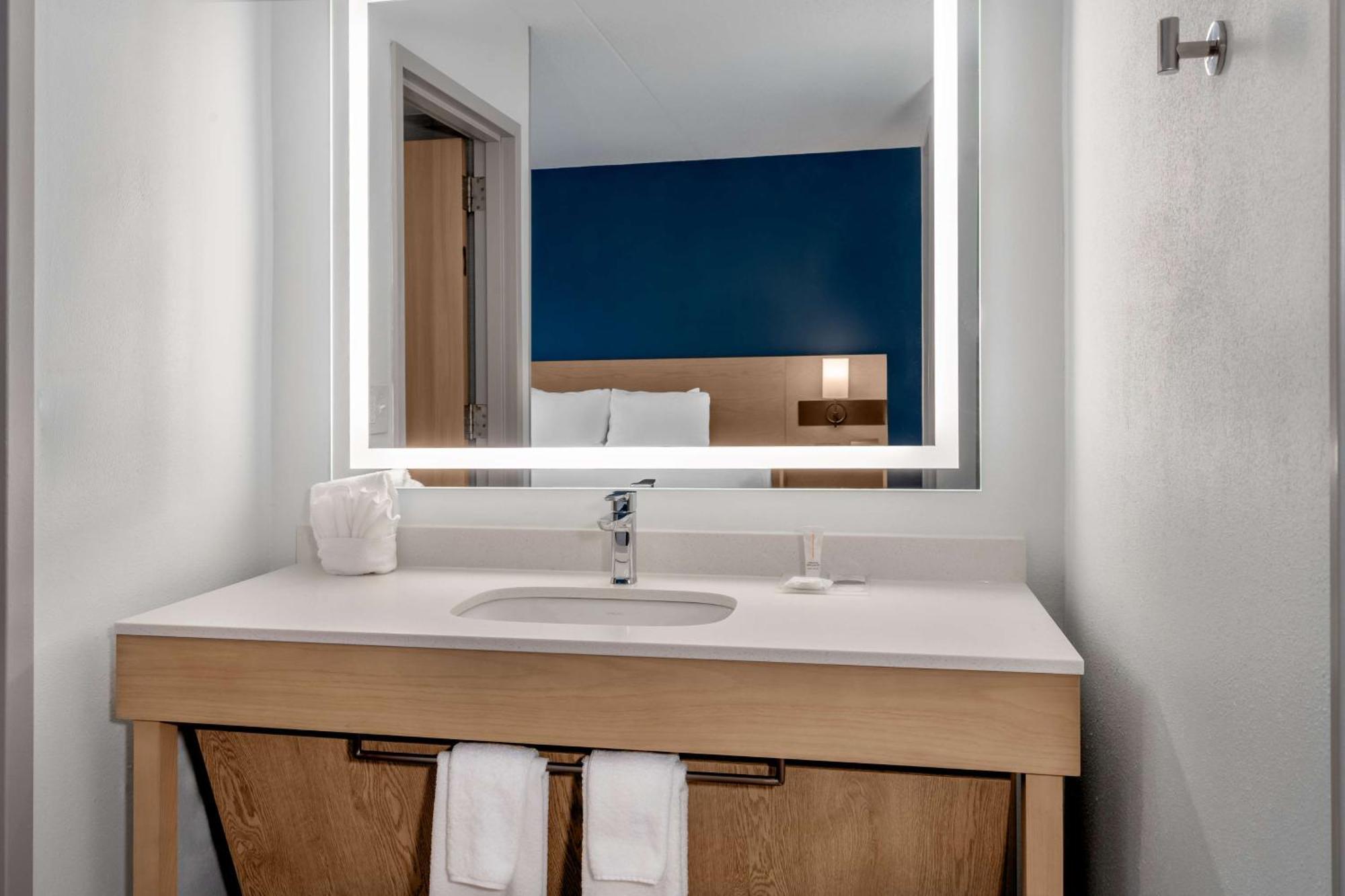 Hyatt Place Mystic Kültér fotó